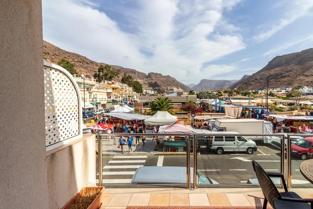 Flatguest Mogan + Beach + 2Bdr + Terrace 0*,  Spain